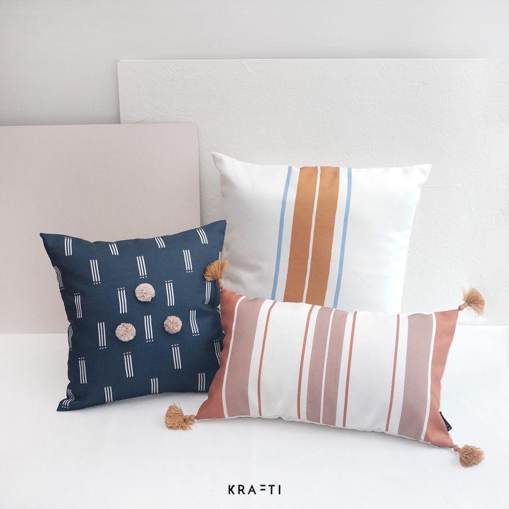 Bantal Sofa / STRIOCA 30x50 Cushion   / Bantal 30x50 cm / Bantal