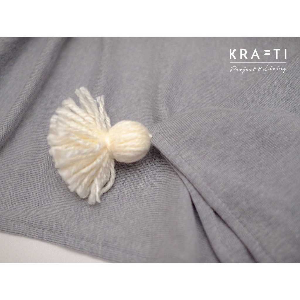 Selimut Sofa / Selimut Travelling Grey Knit 100x150cm
