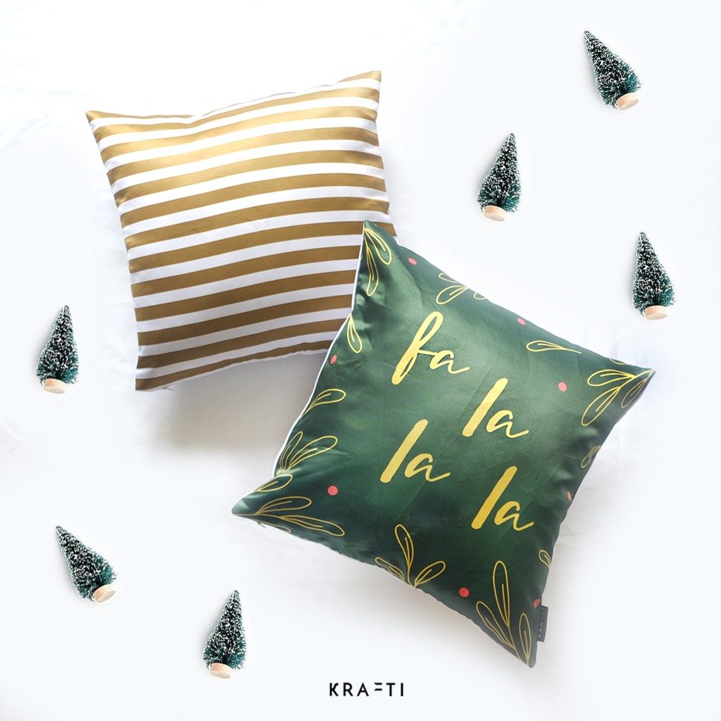 Bantal Natal / Bantal Sofa 40x40cm / Gold Stripes Series