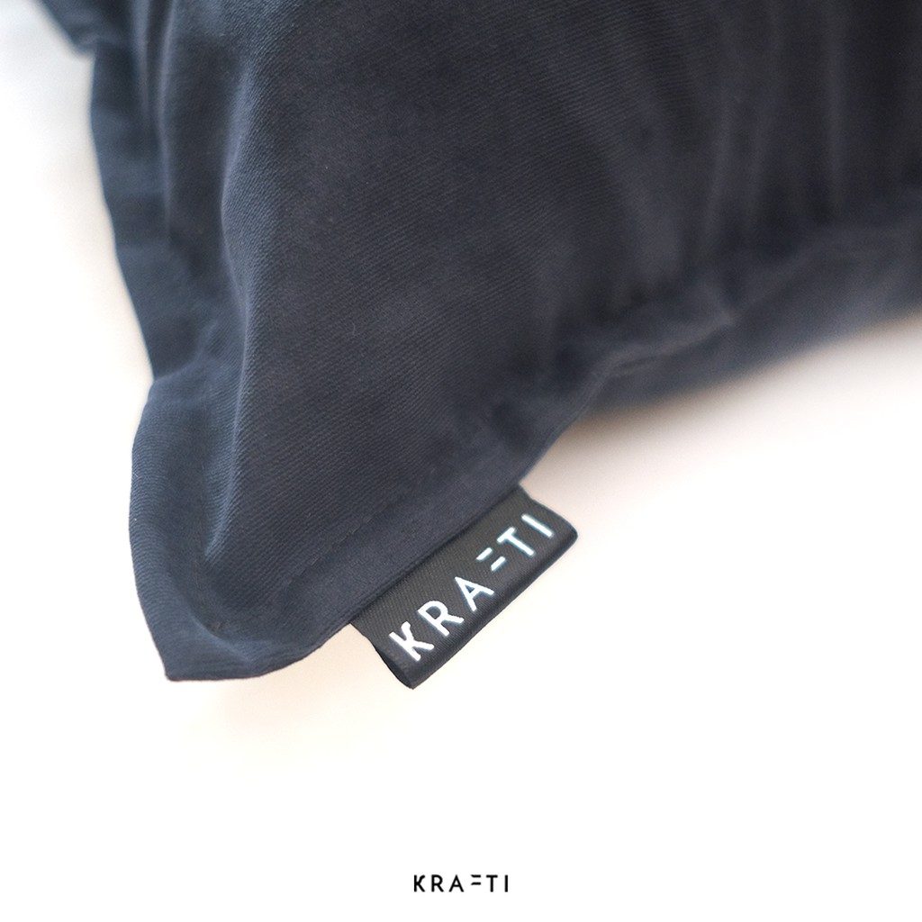 Bantal Sofa / Bantal 30x50  / Muted Colors Basic Cushion