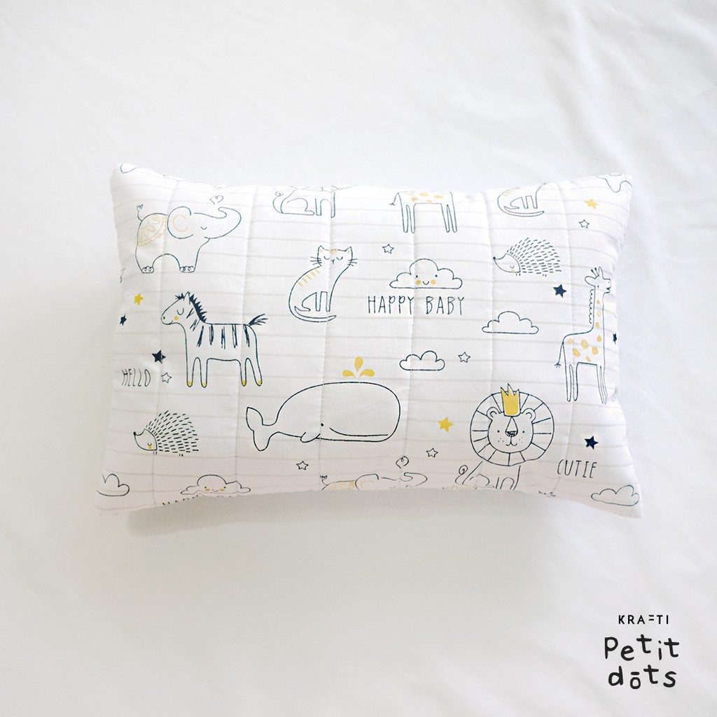 Bantal Bayi Motif White Animal Premium