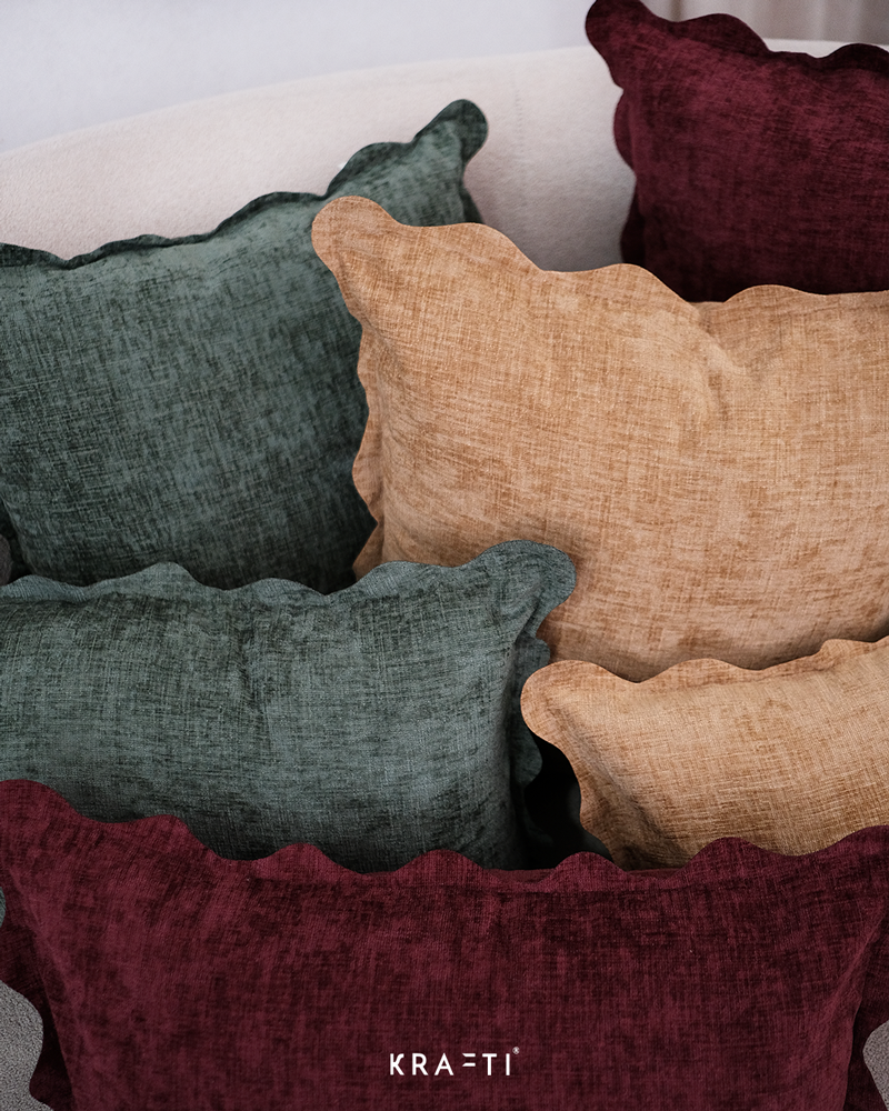 Scallop Velvet Cushiion Pillow