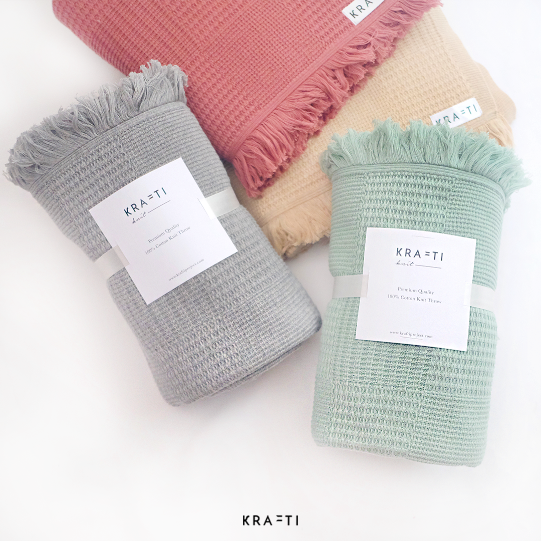 Nora Fringe Blanket
