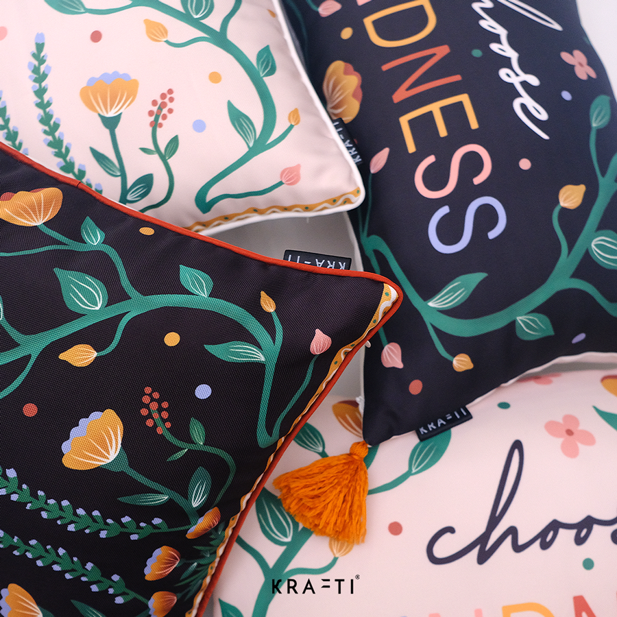 Cali Flower Cushion